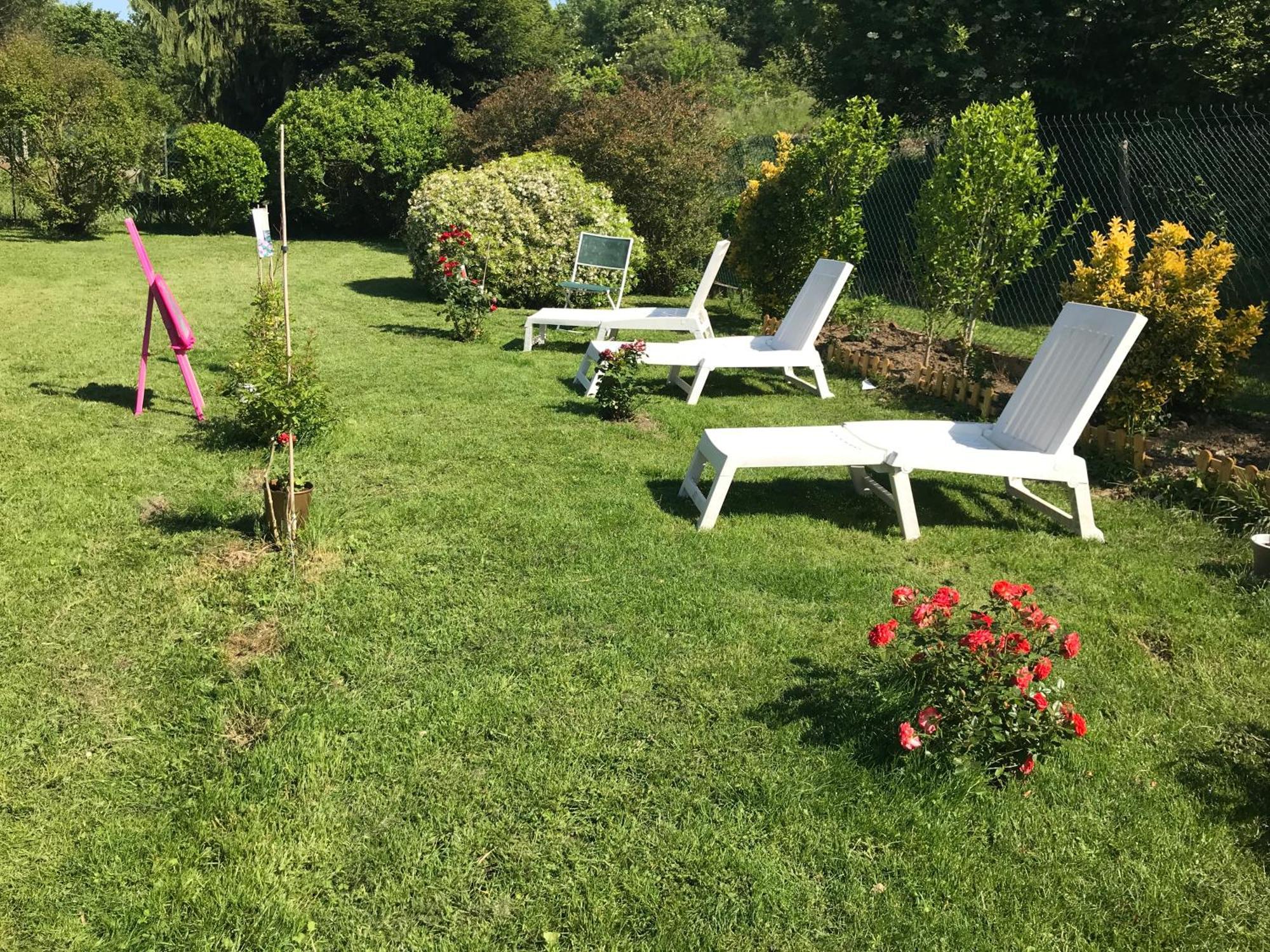 Chelles - Paris - Disneyland Marne La Vallee Экстерьер фото