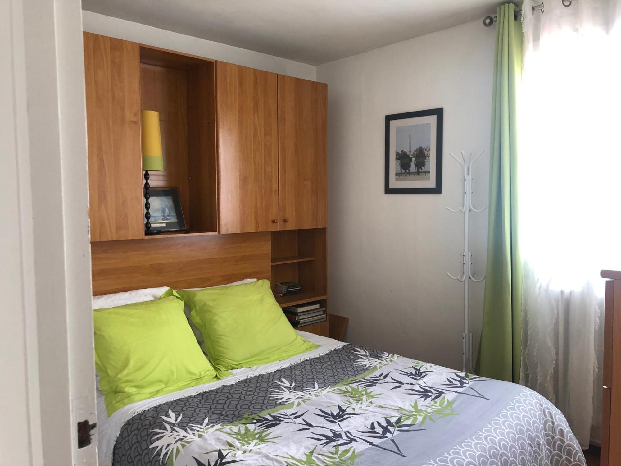 Chelles - Paris - Disneyland Marne La Vallee Экстерьер фото